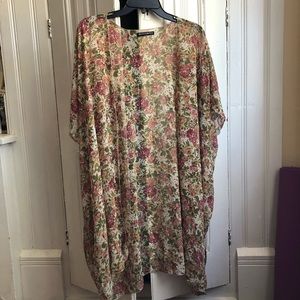 Brandy Melville Kimono